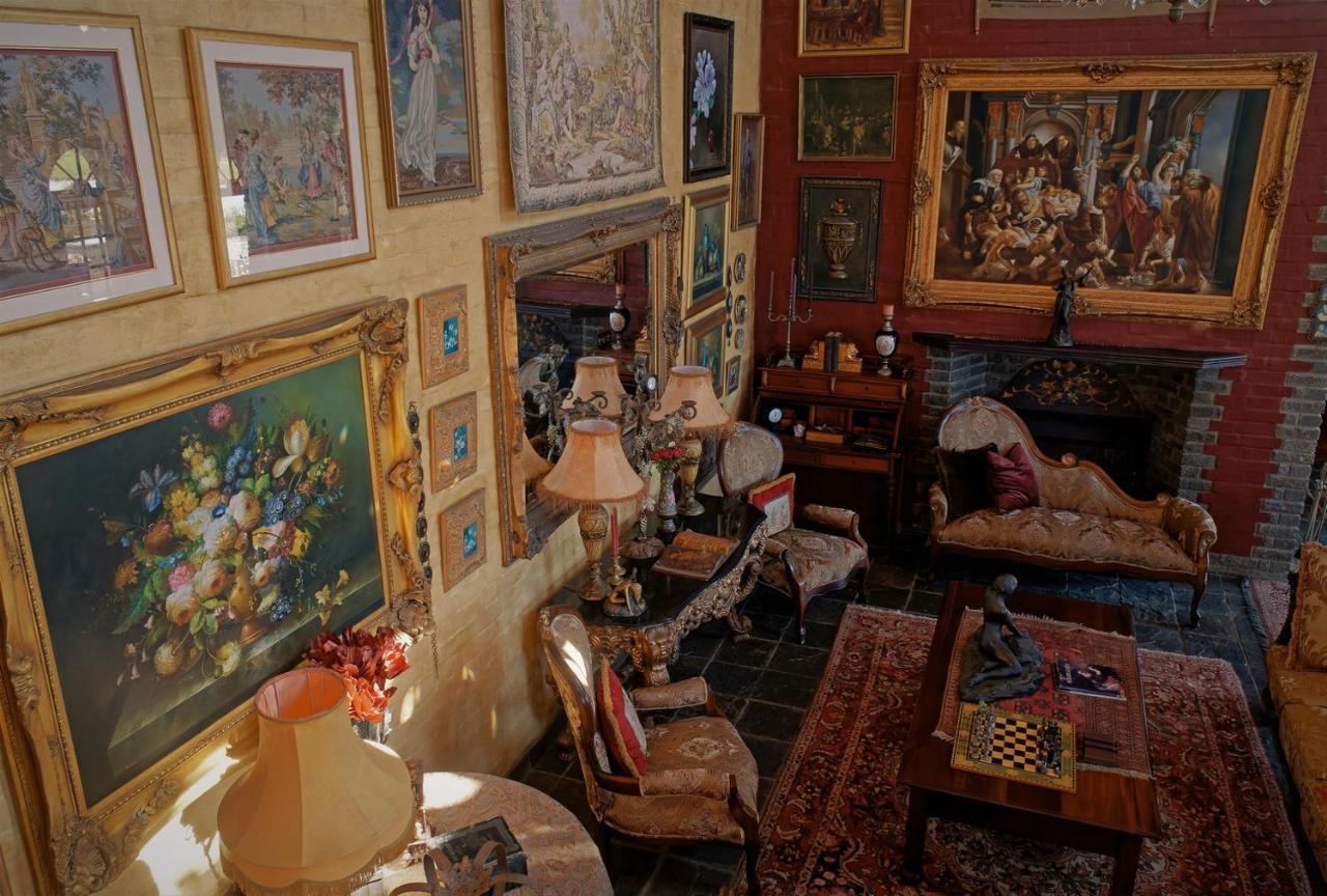 Bygracealone Manor Hotel Outeniekwa ภายนอก รูปภาพ